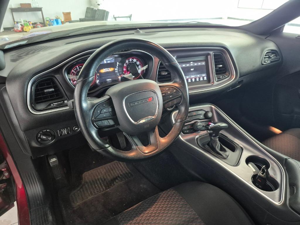 2018 Dodge Challenger SXT - 8