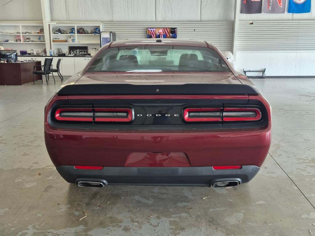 2018 Dodge Challenger SXT - 2