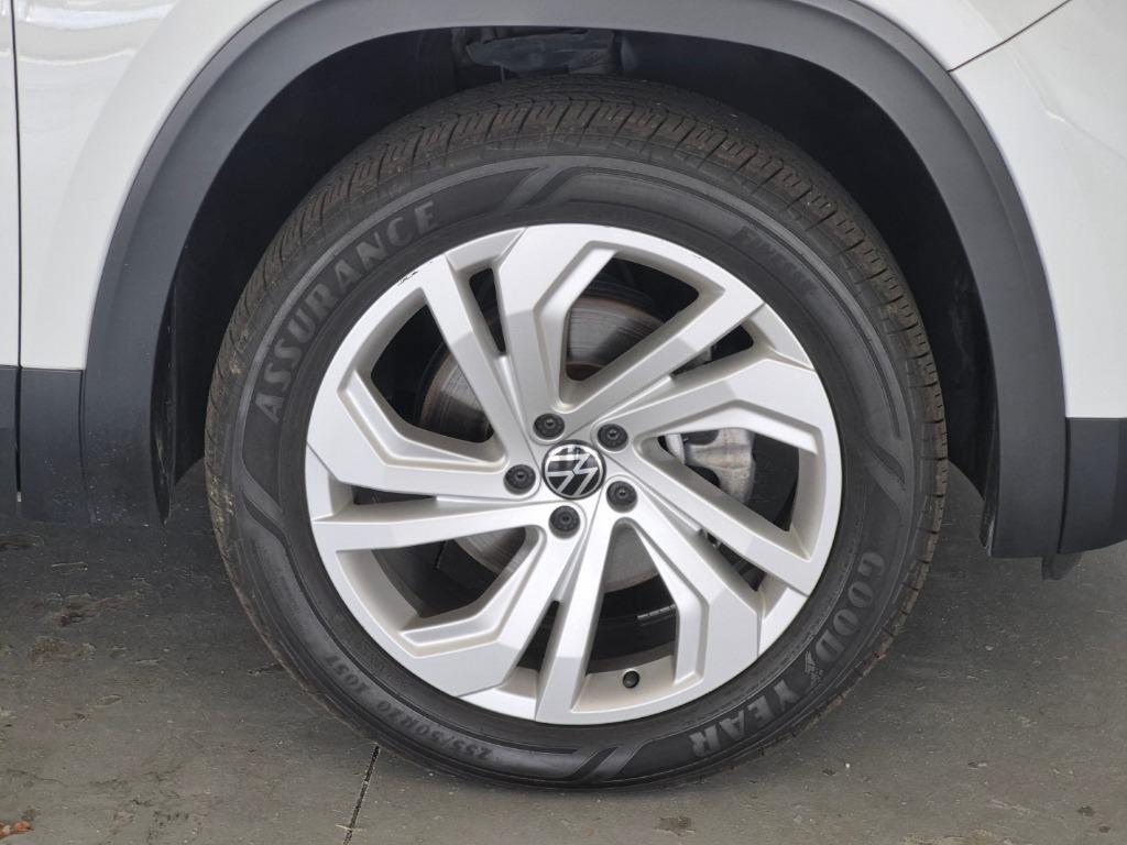 2023 Volkswagen Atlas SE - 9