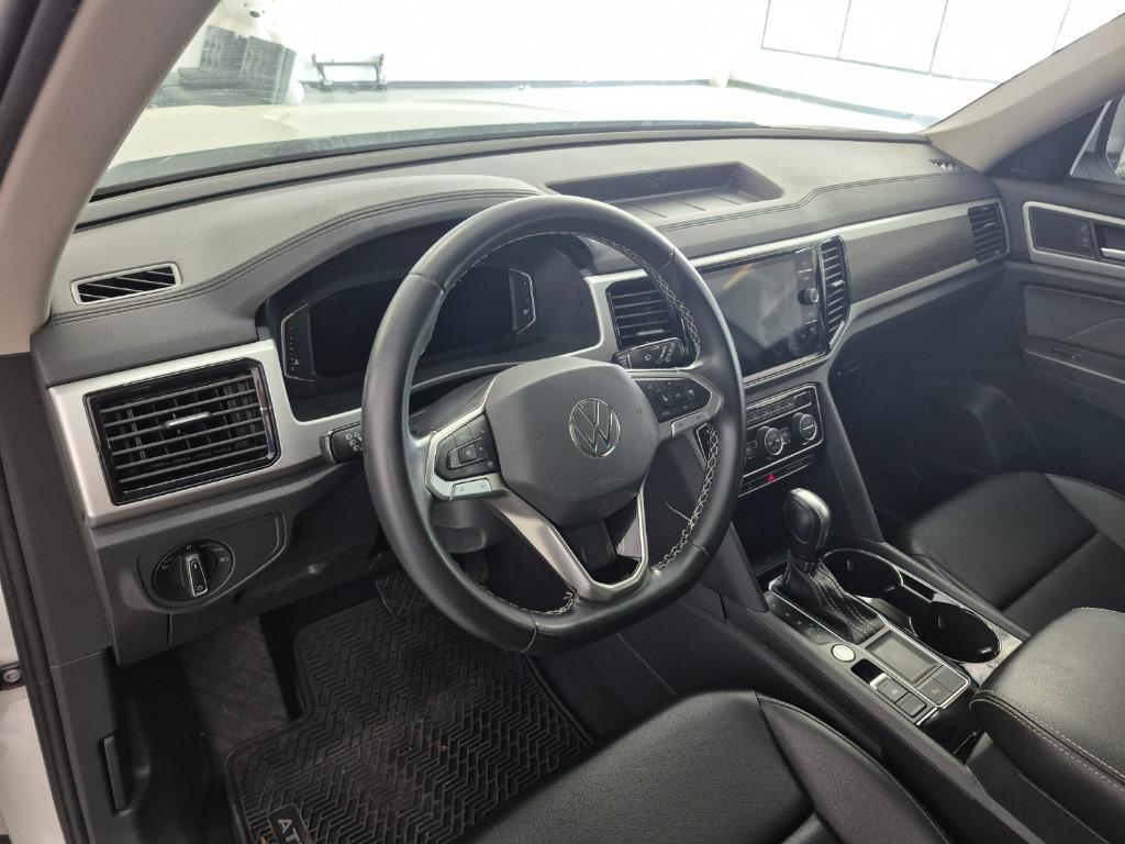 2023 Volkswagen Atlas SE - 10