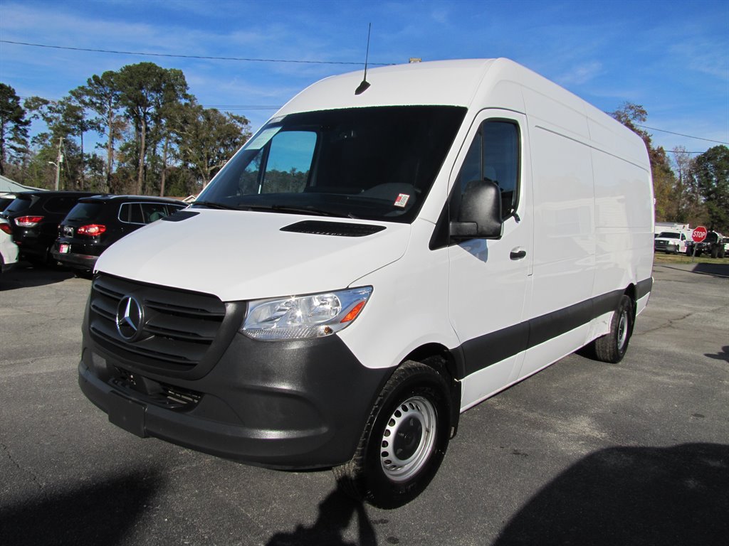 Bell's Auto Sales INC, 6620 Highway 21, Port Wentworth GA 31407 Buy