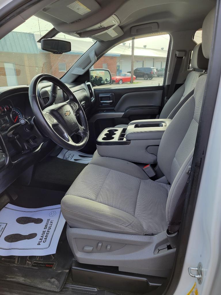 2017 Chevrolet Silverado 1500 LT photo