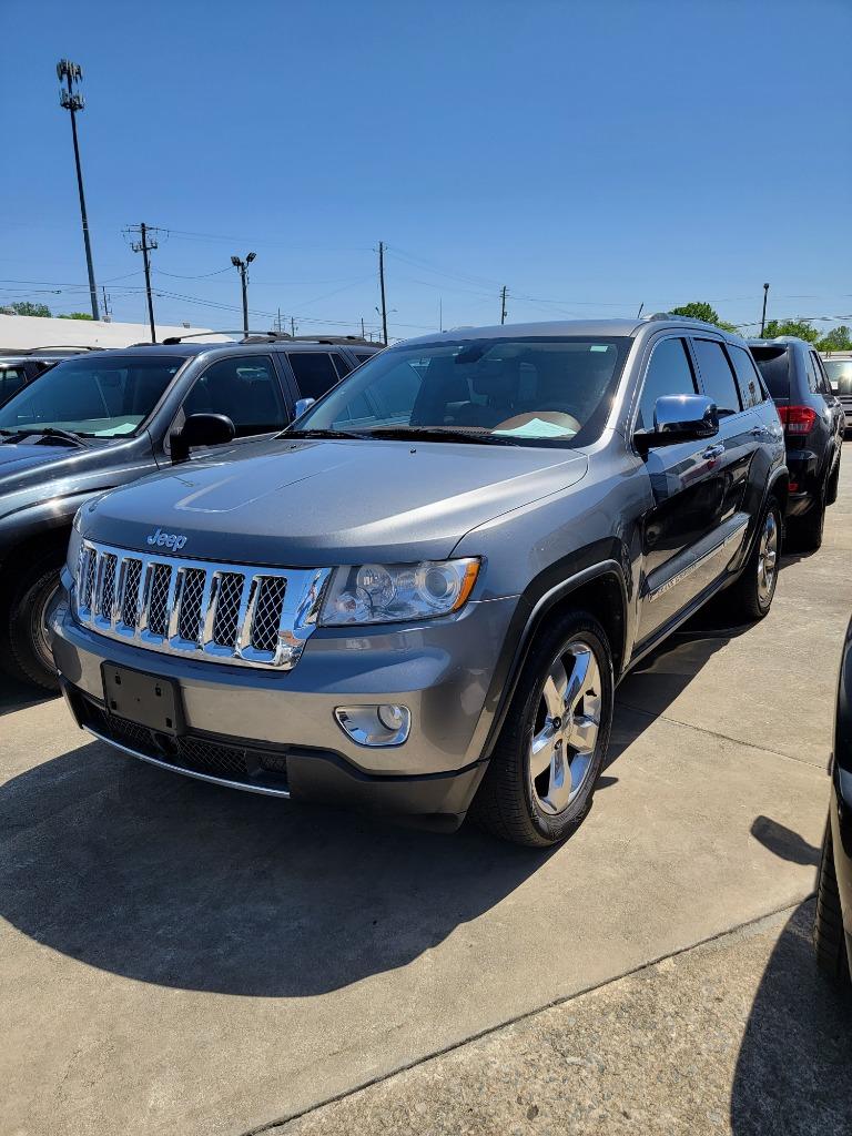 2011 Jeep Grand Cherokee Overland photo