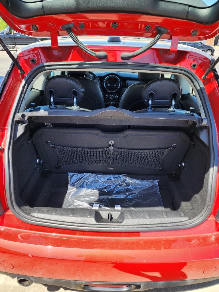 2014 MINI Hardtop Hatchback - $14,950