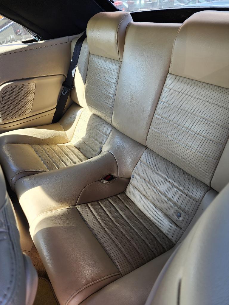 2006 Ford Mustang GT Deluxe photo