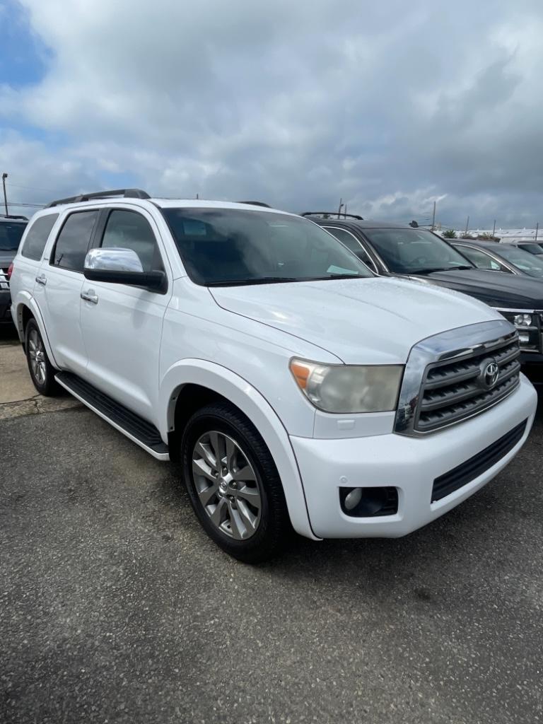 The 2013 Toyota Sequoia Limited photos