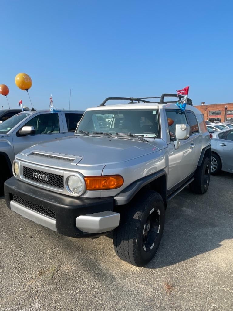 The 2008 Toyota FJ Cruiser photos