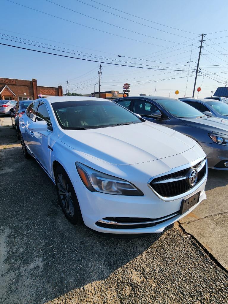 2017 Buick LaCrosse Premium photo