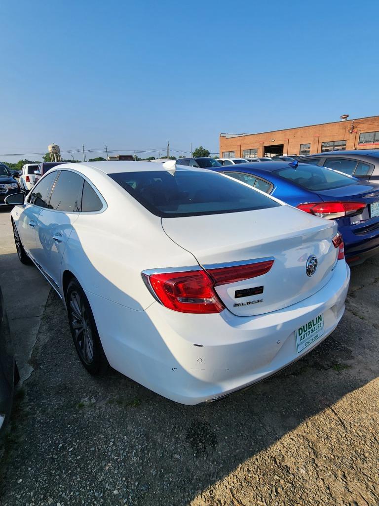 2017 Buick LaCrosse Premium photo
