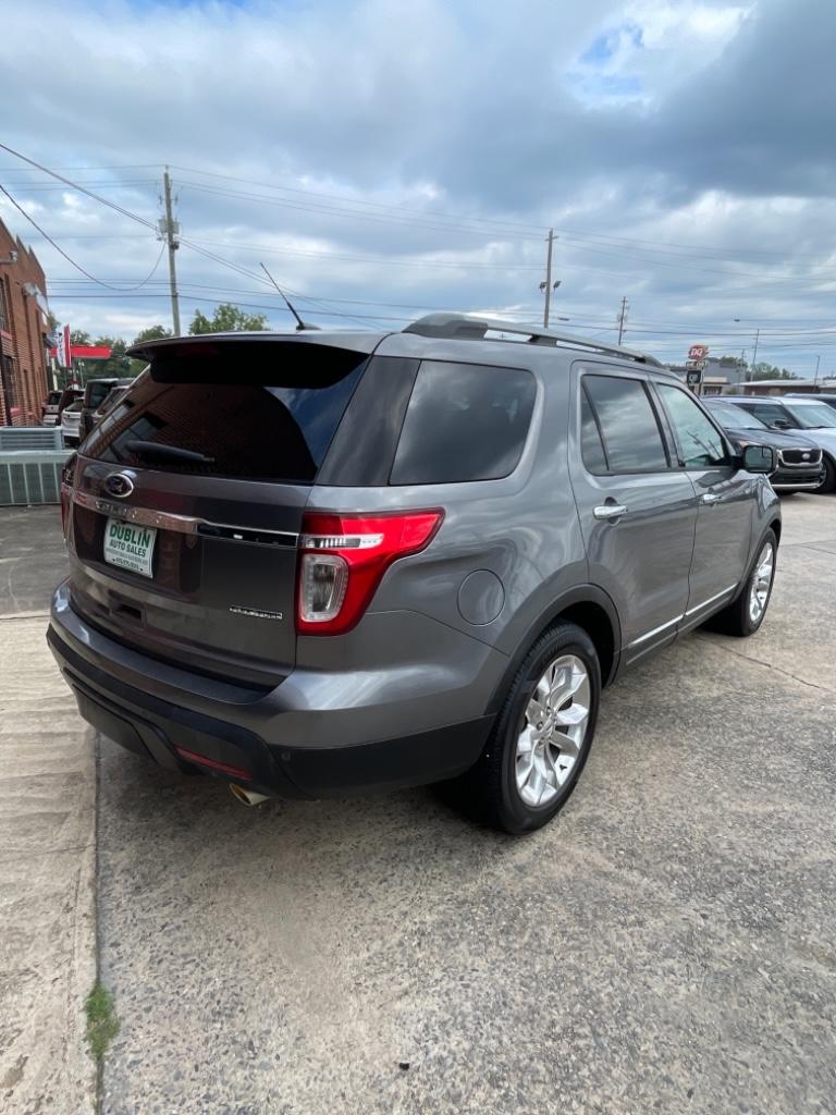 2013 Ford Explorer XLT photo