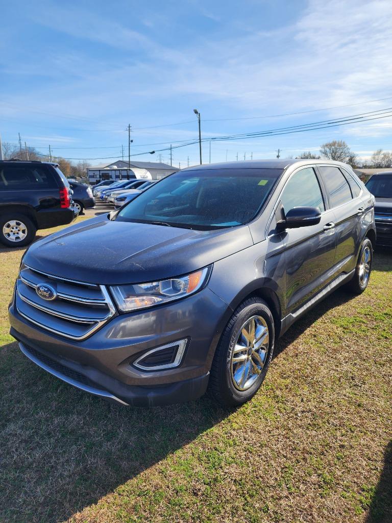 2017 Ford Edge SEL photo