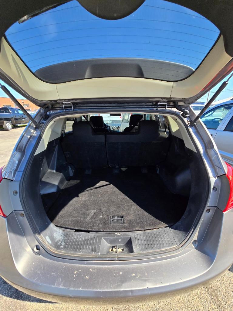 2010 Nissan Rogue SL photo