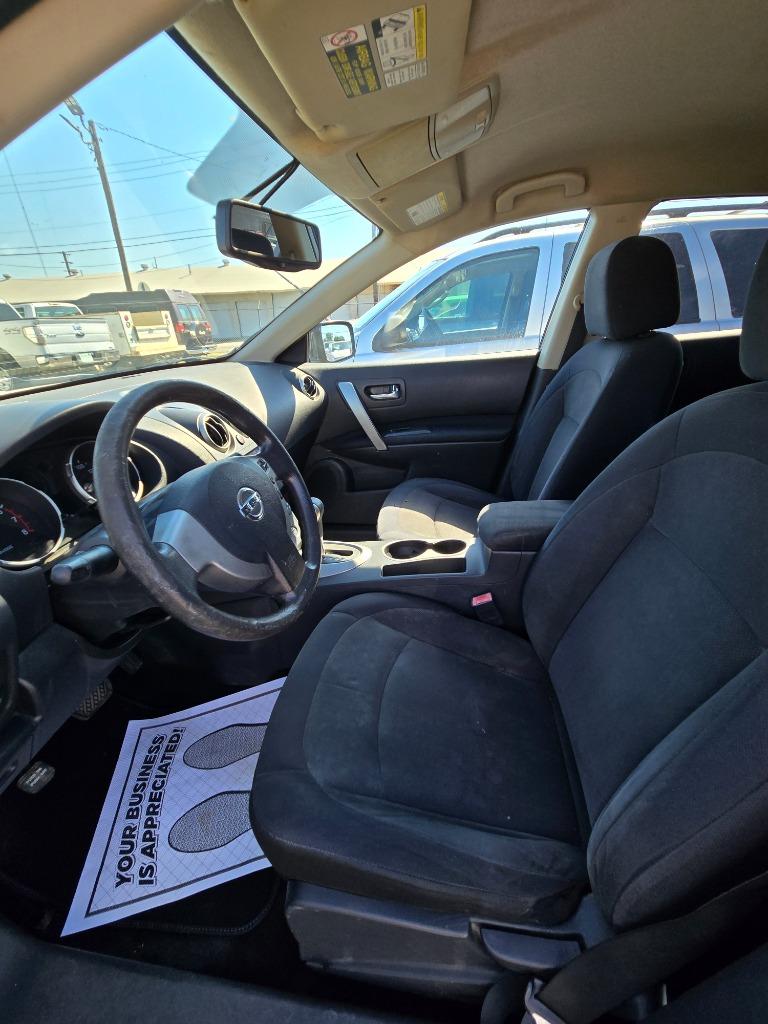 2010 Nissan Rogue SL photo