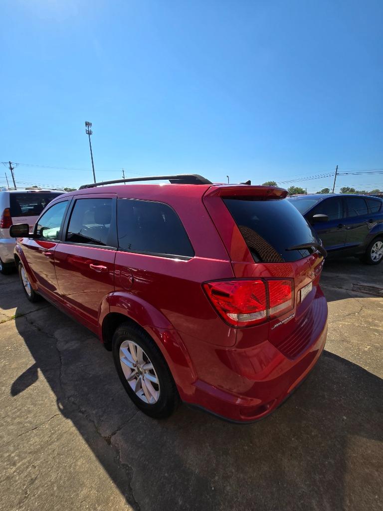 2016 Dodge Journey SXT photo
