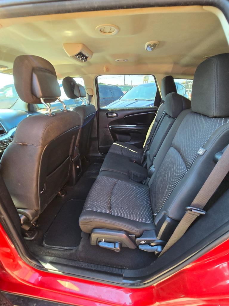 2016 Dodge Journey SXT photo
