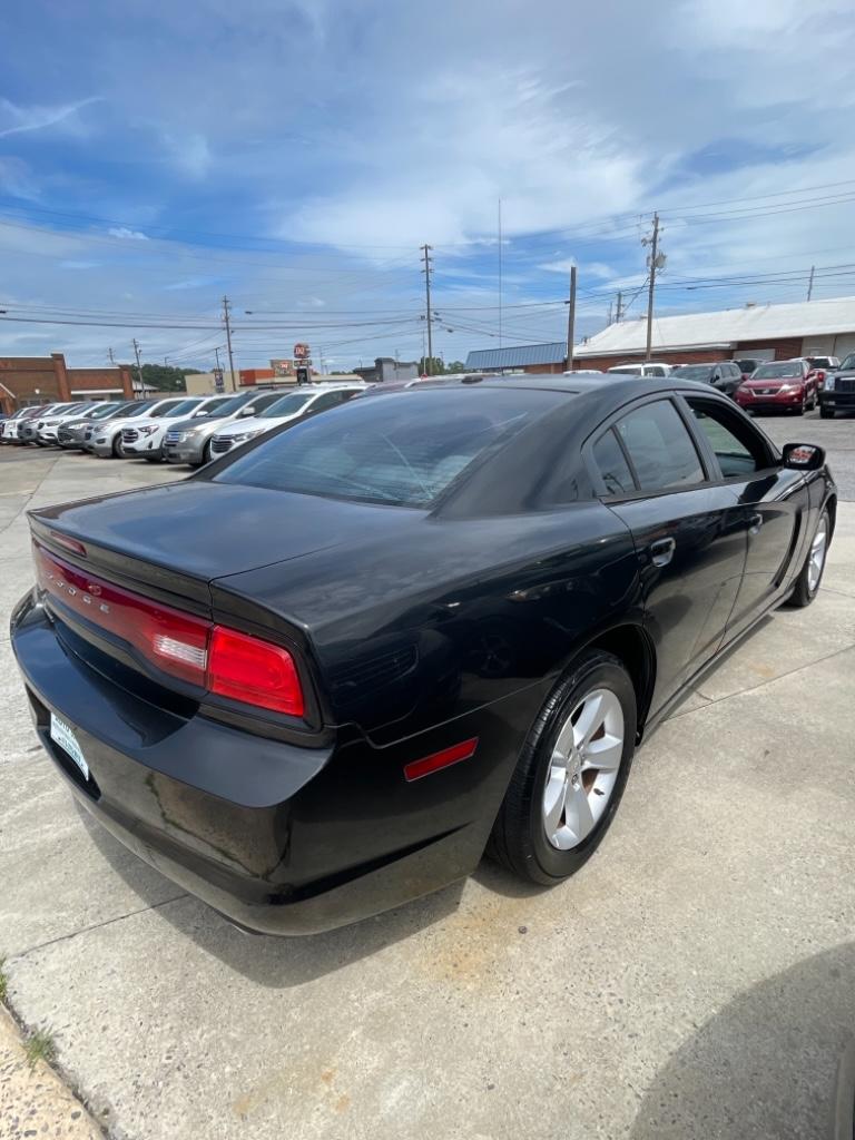 2012 Dodge Charger SE photo