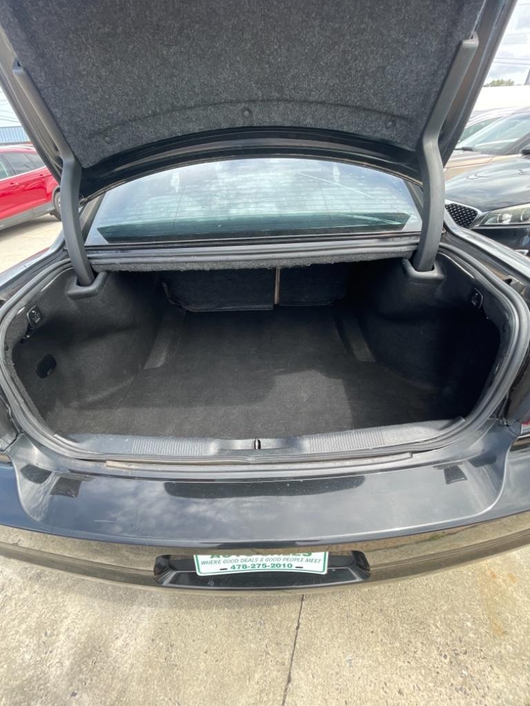 2012 Dodge Charger SE photo