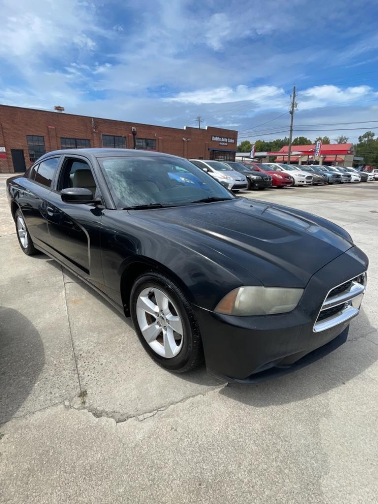 2012 Dodge Charger SE photo