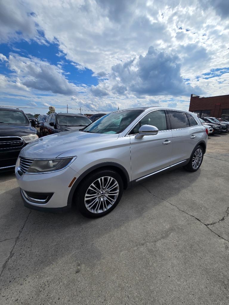 2016 Lincoln MKX Reserve photo