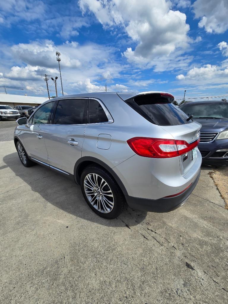 2016 Lincoln MKX Reserve photo