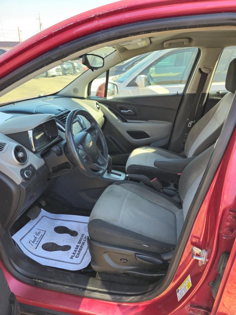 2015 Chevrolet Trax LS photo