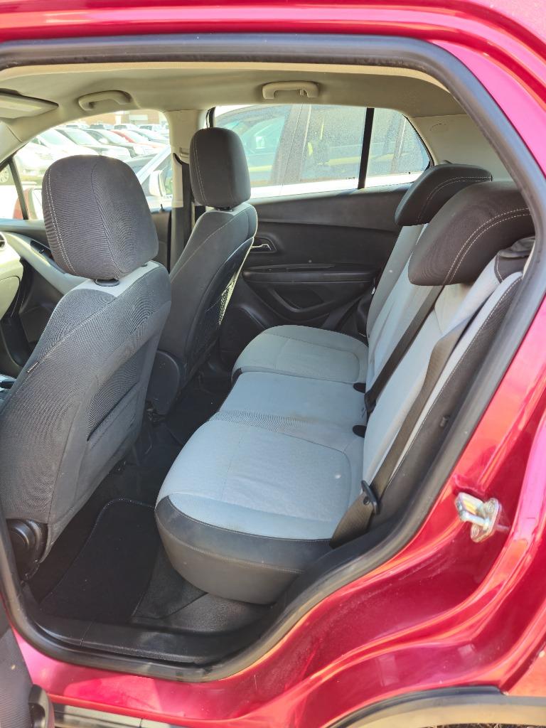 2015 Chevrolet Trax LS photo