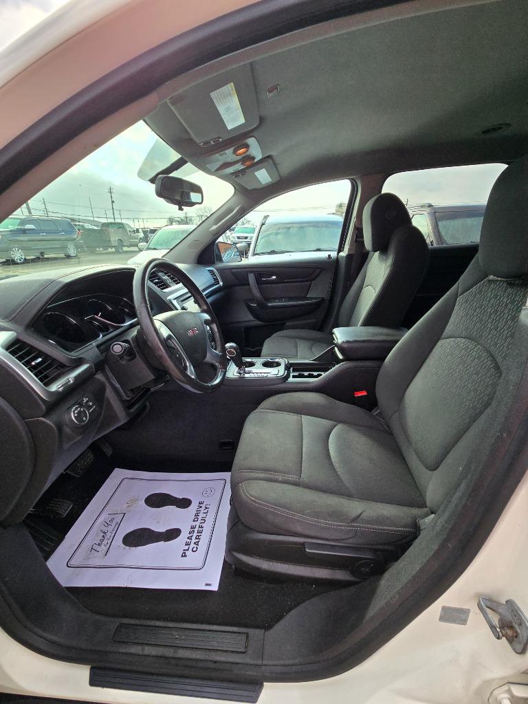 2014 GMC Acadia SLE-1 photo