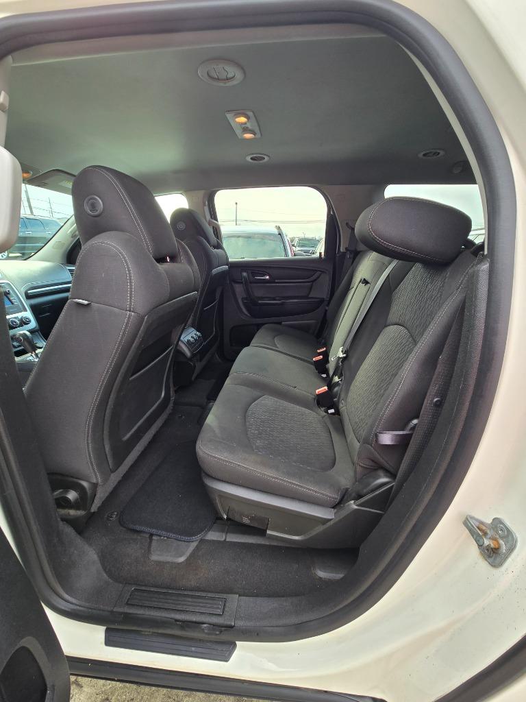 2014 GMC Acadia SLE-1 photo