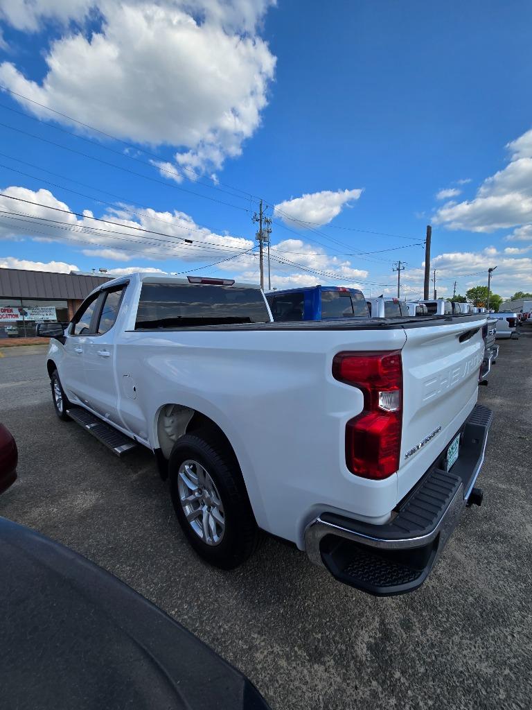 2020 Chevrolet Silverado 1500 LT photo