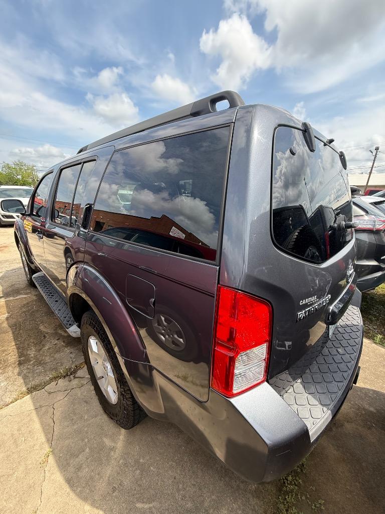 2012 Nissan Pathfinder S photo