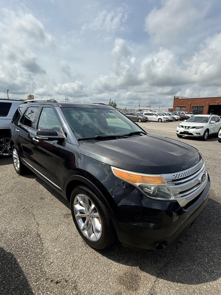 2013 Ford Explorer XLT photo