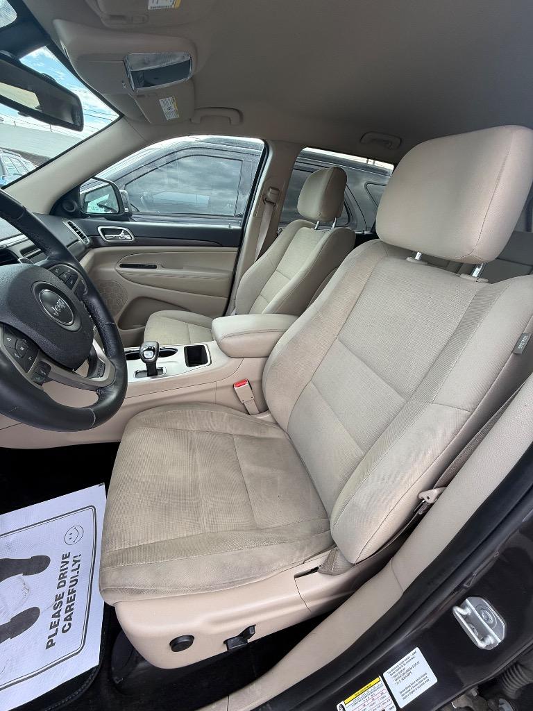 2015 Jeep Grand Cherokee Laredo photo