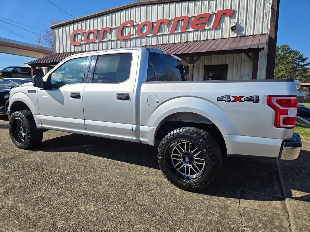 2019 Ford F150 XLT 4WD photo