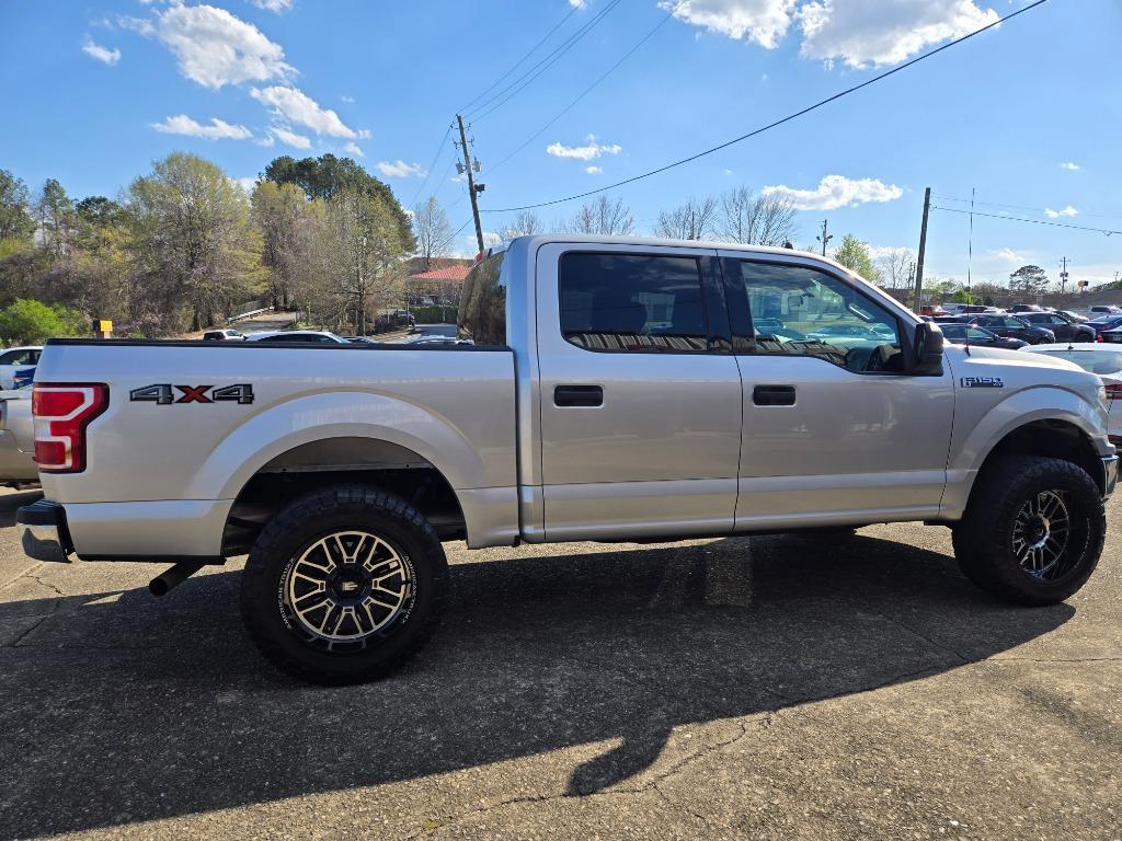 2019 Ford F150 XLT 4WD photo