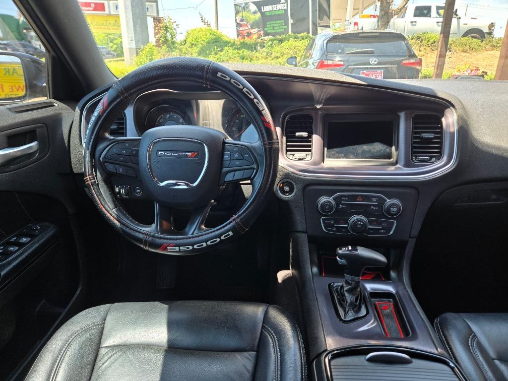 2018 Dodge Charger - $15,995