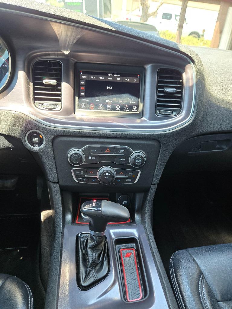 2018 Dodge Charger - $15,995