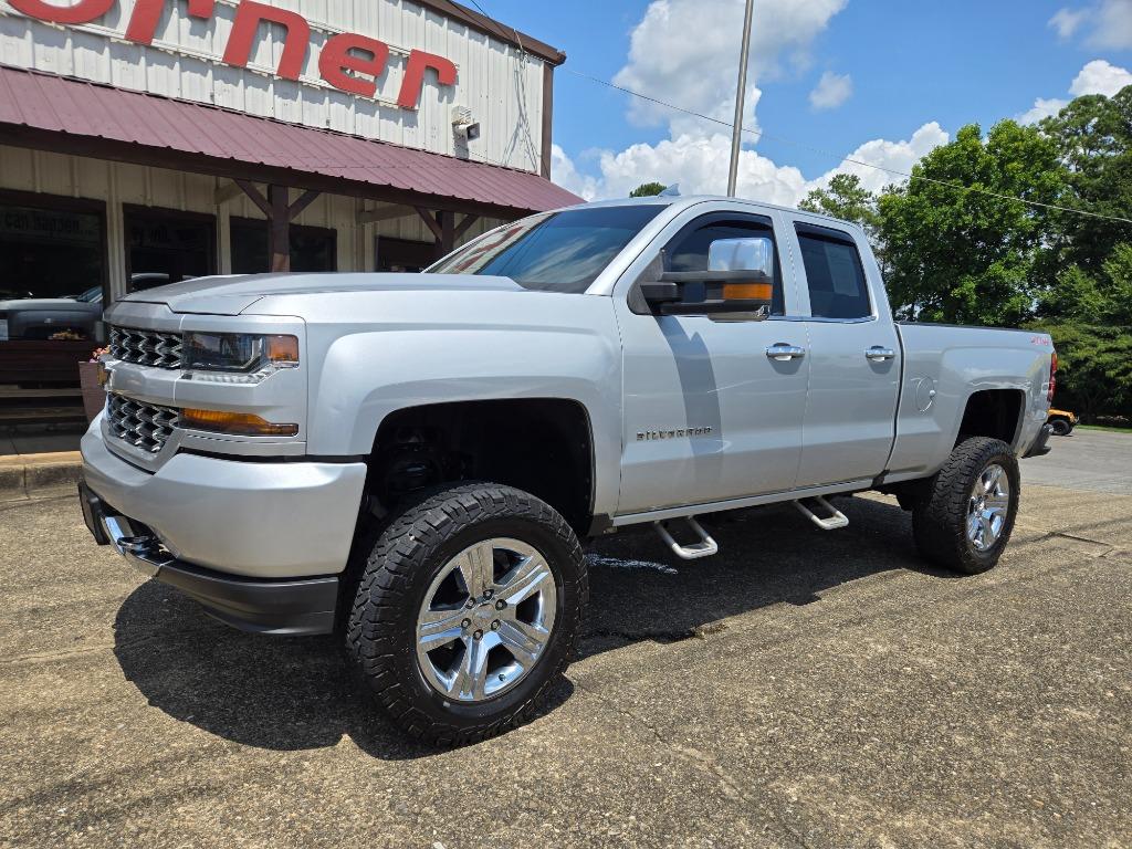 2016 Chevrolet Silverado - $16,995