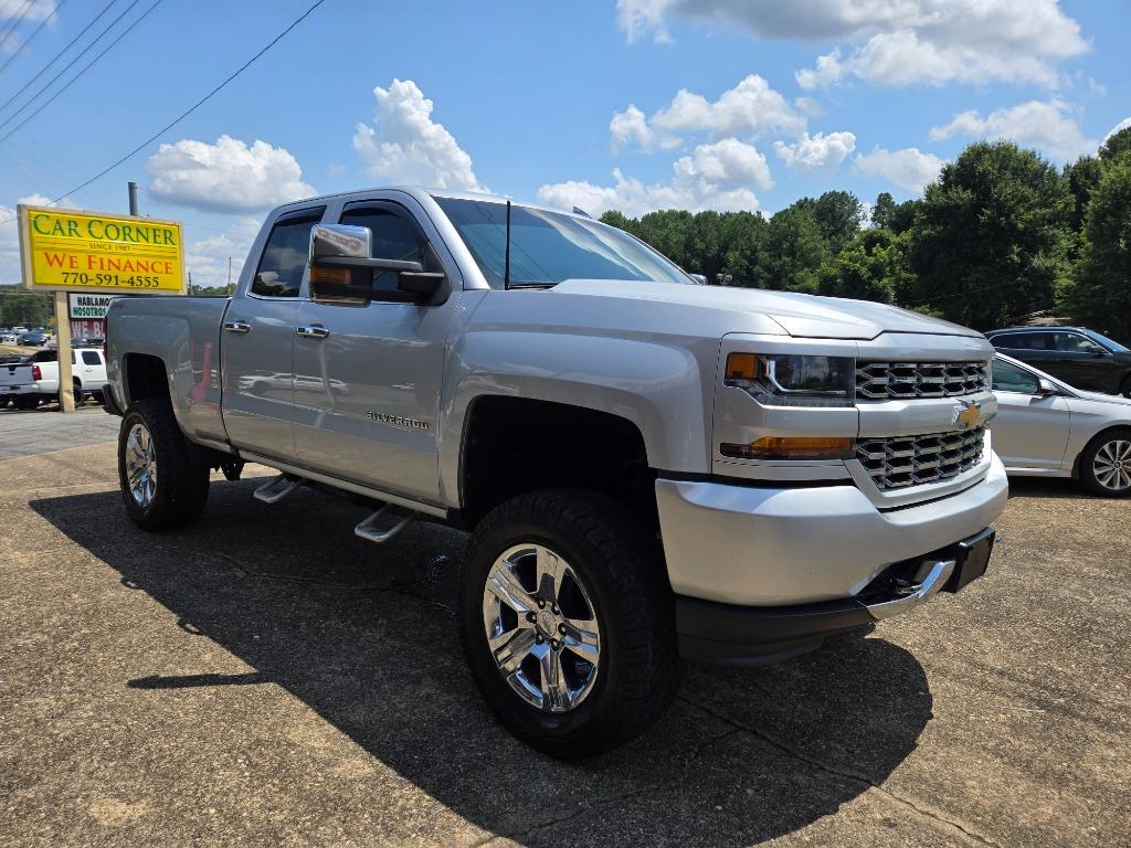 2016 Chevrolet Silverado - $16,995