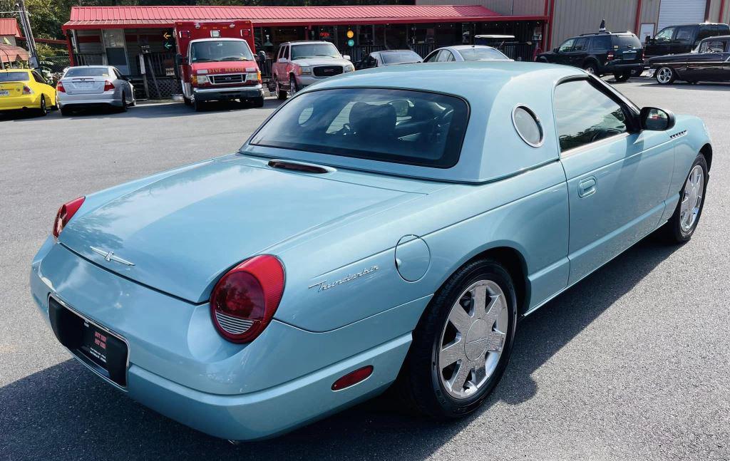 2002 Ford Thunderbird