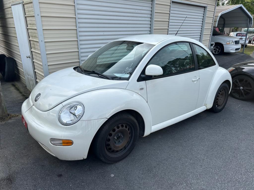 The 1999 Volkswagen New Beetle GLS photos