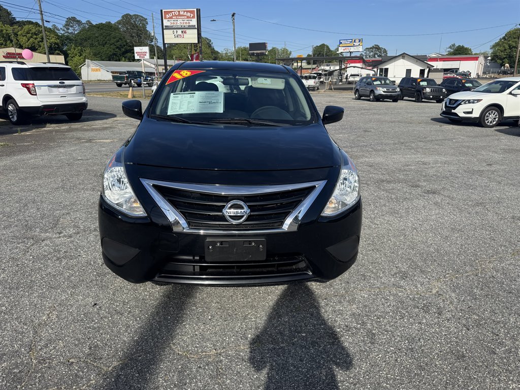 2018 Nissan Versa