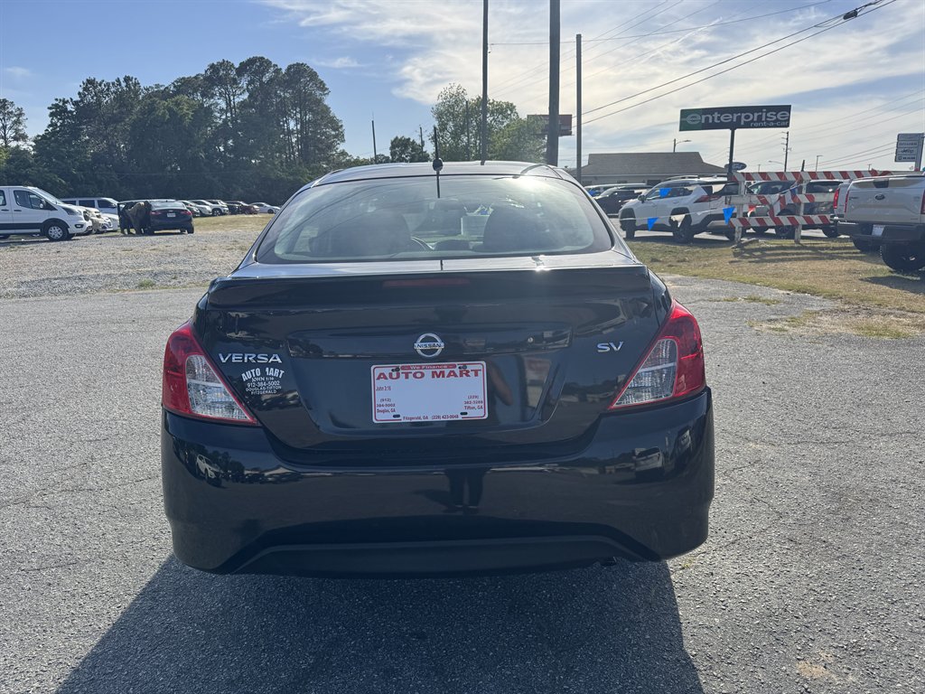 2018 Nissan Versa