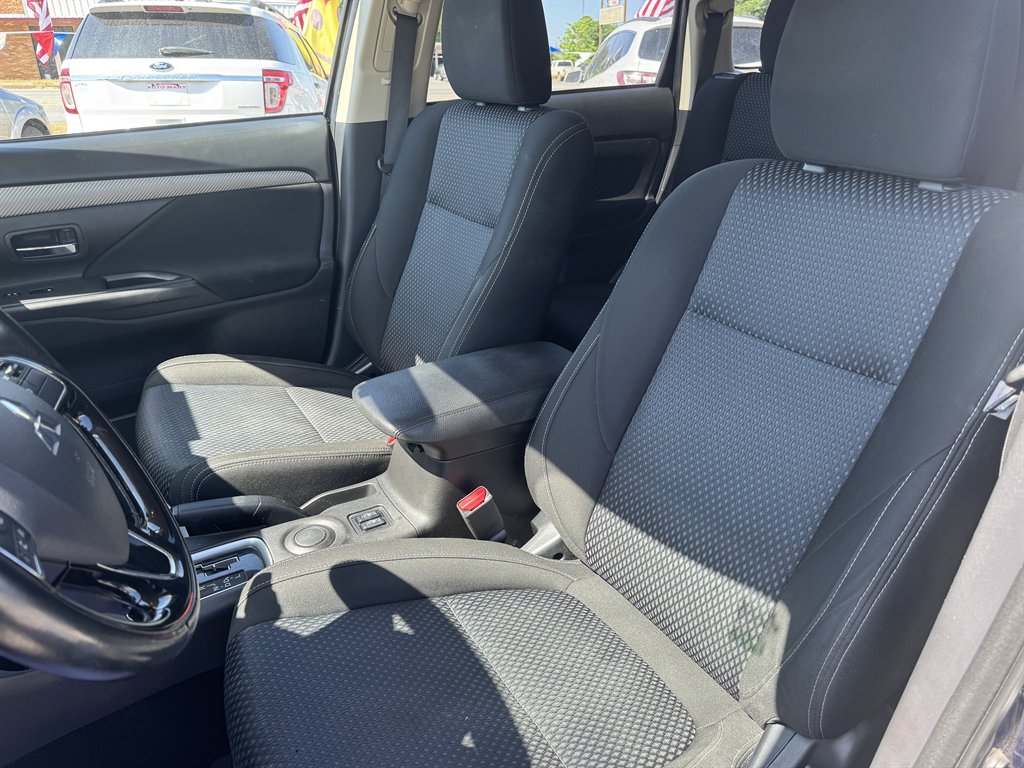 2016 Mitsubishi Outlander
