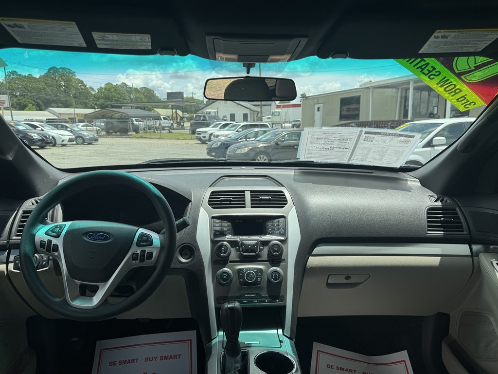 2015 Ford Explorer