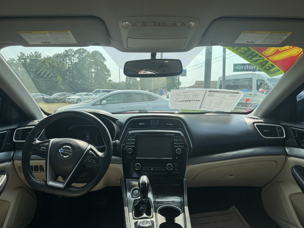 2017 Nissan Maxima