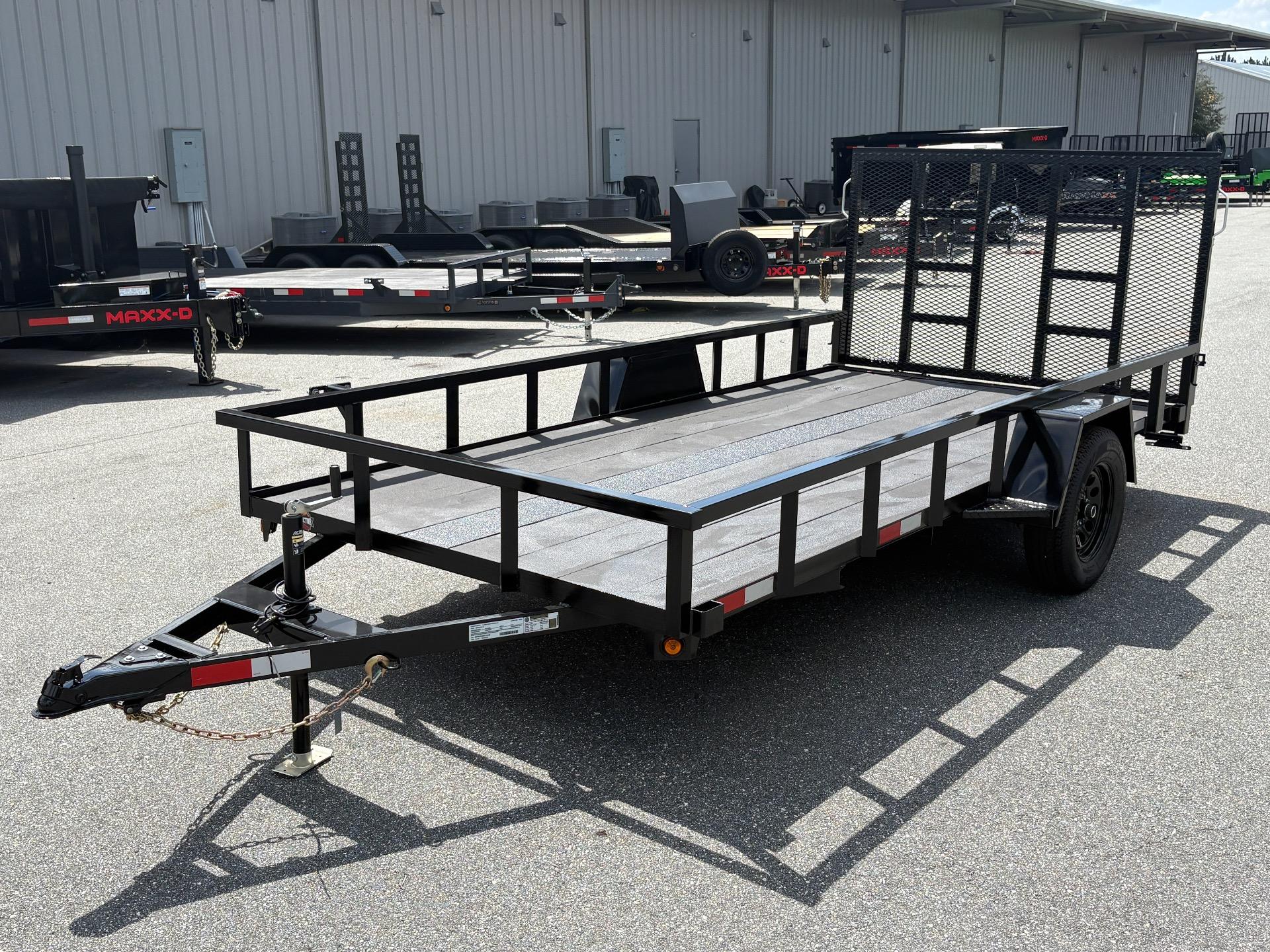 2027 Covered Wagon Trailers Covered Wagon Trailers - $2,400