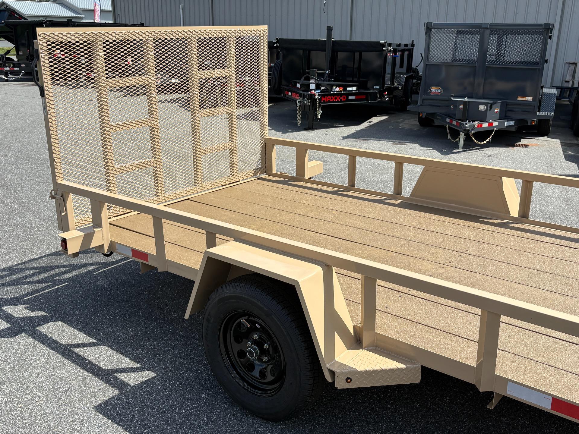 2027 Covered Wagon Trailers Covered Wagon Trailers - $2,400