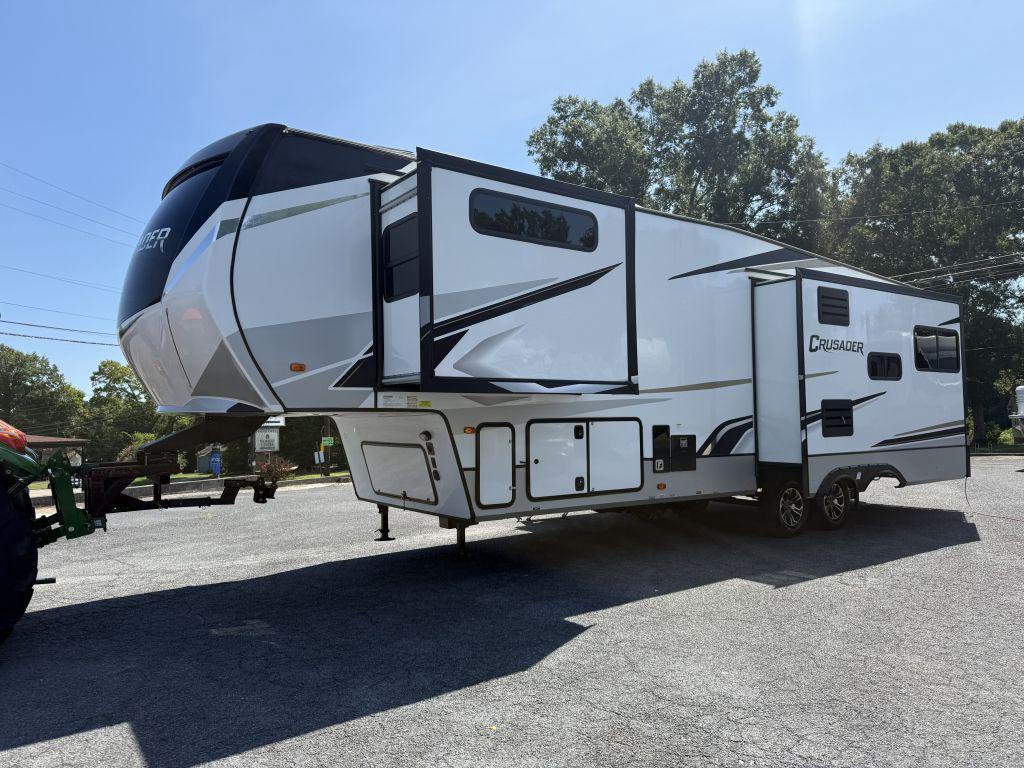 2022 Prime Time Crusader 335rlp - $35,900