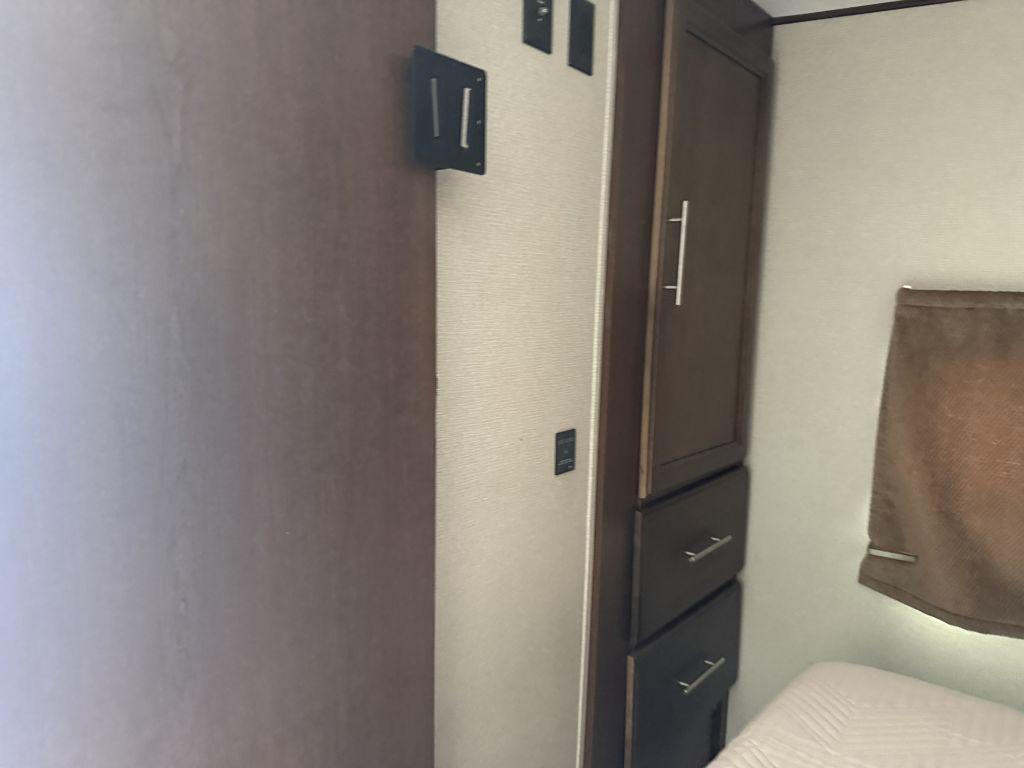 2019 Prime Time Fury 3110 - $22,900