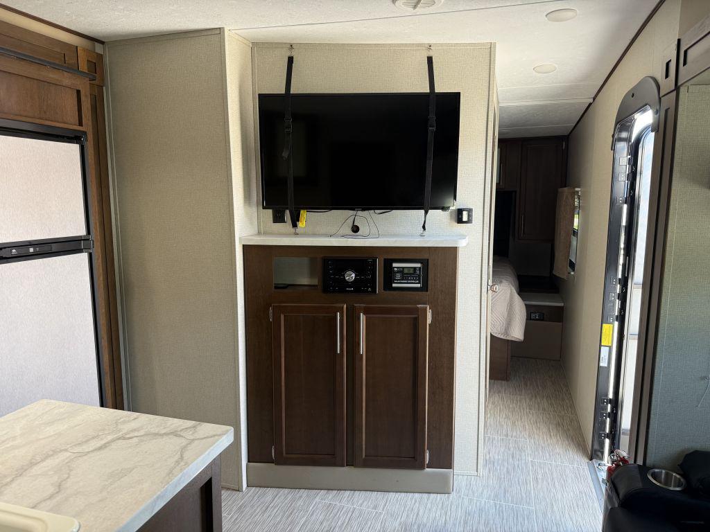 2019 Prime Time Fury 3110 - $22,900